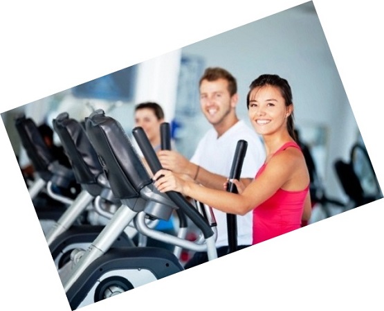 elliptical buying guide - women at gym